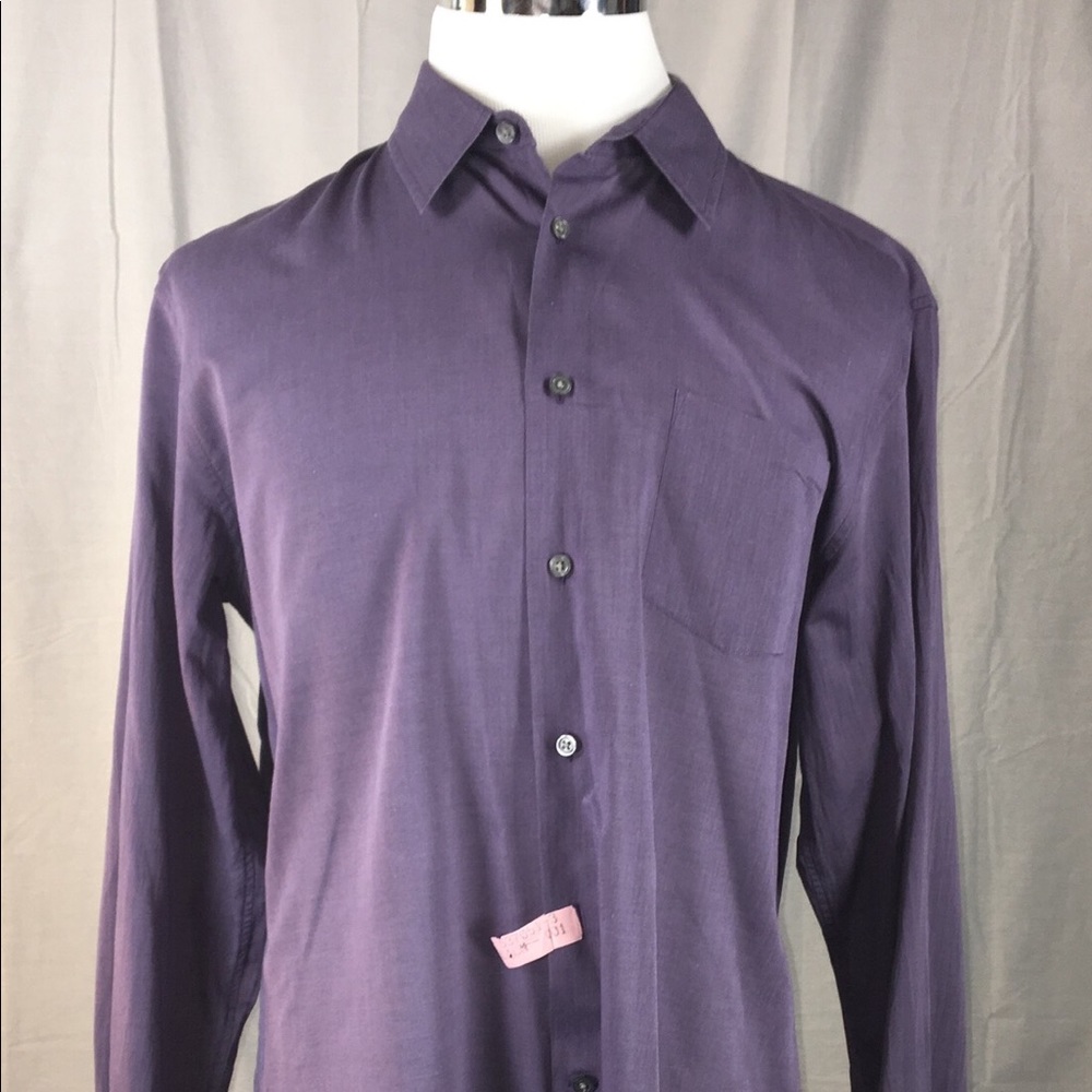 ❌SOLD❌John Varvatos, XL, Slightly Sheer Button Up